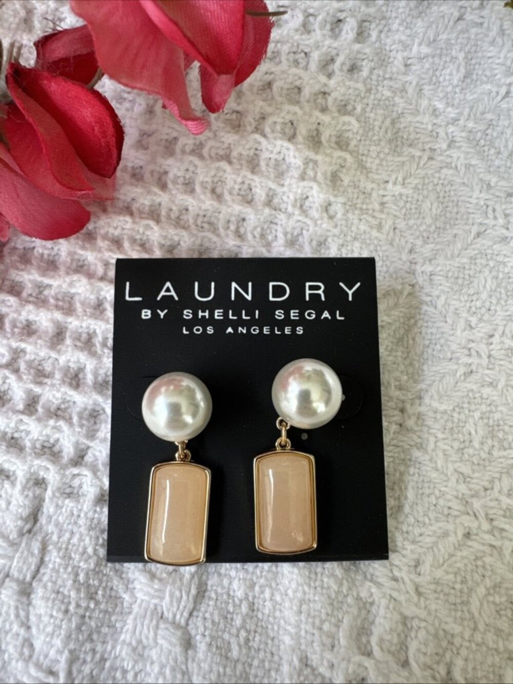 Laundry Shelli Segal Faux Pearl Orange Stone Earrings Dangle Gold Tone 1.5" NEW